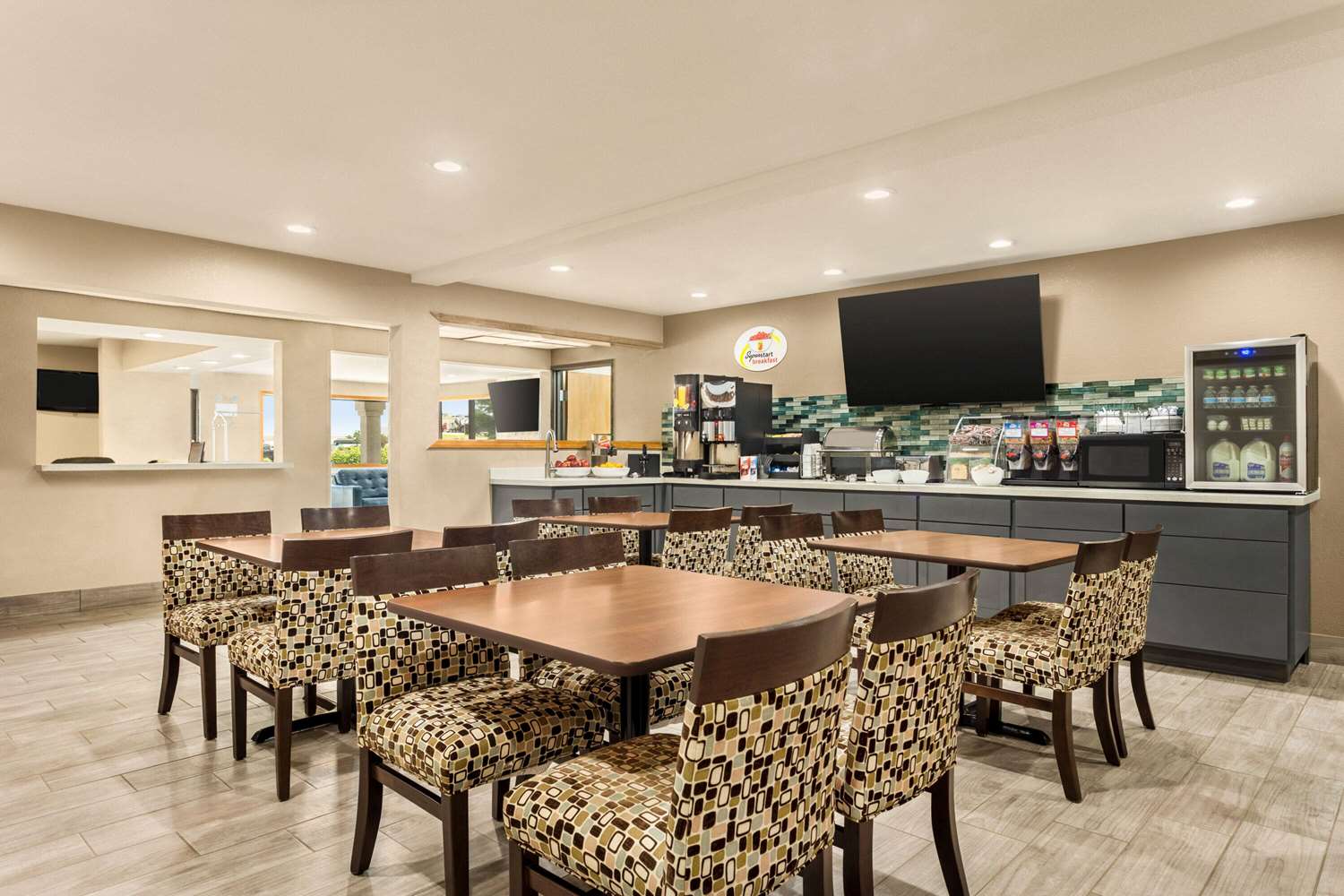 Super 8 By Wyndham Ankeny/Des Moines Area 18/21