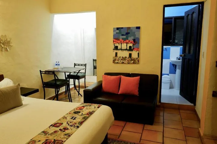Hotel Bombon 16/23