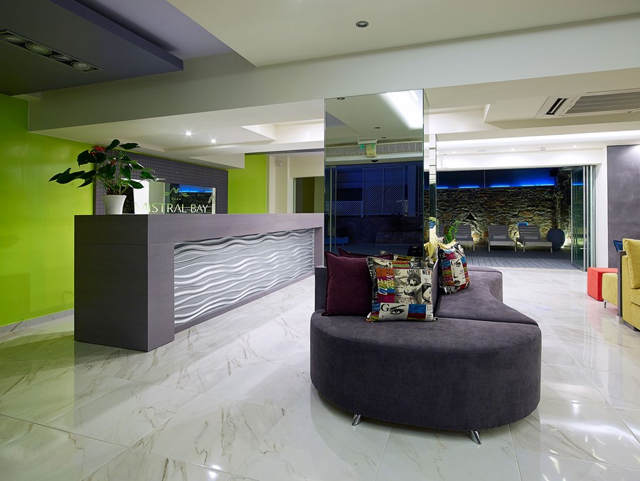 Mistral Bay Hotel 6/50