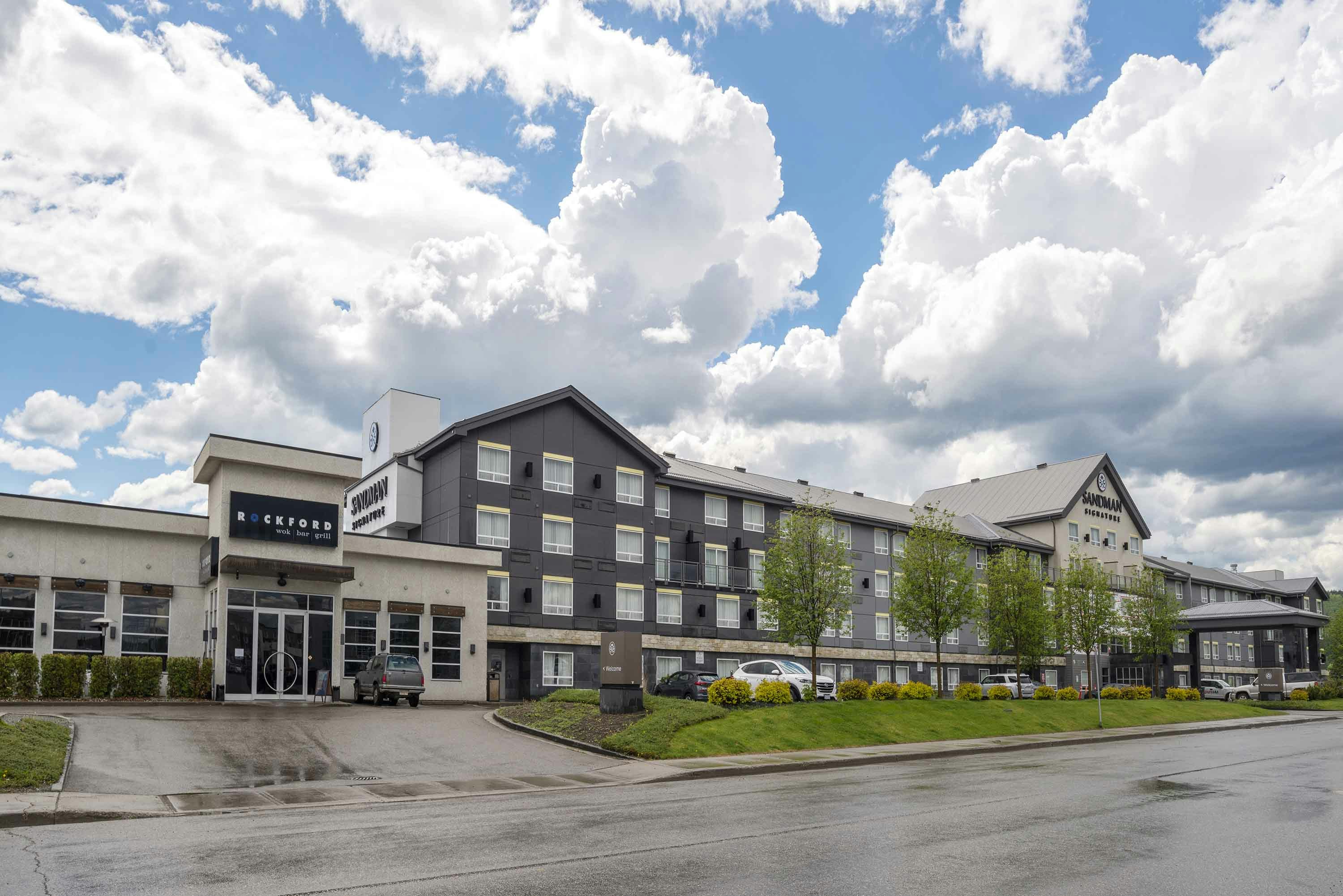 Sandman Signature Prince George Hotel 3/47