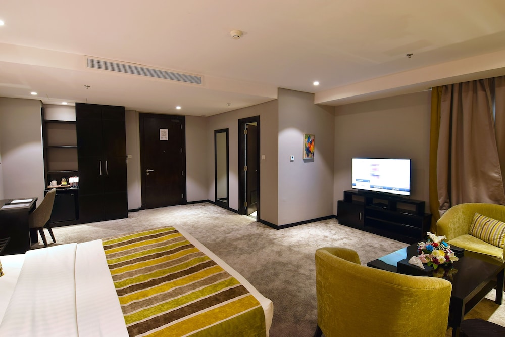 بست ويسترن بلس الفرسان(Plus Fursan Hotel) 6/44