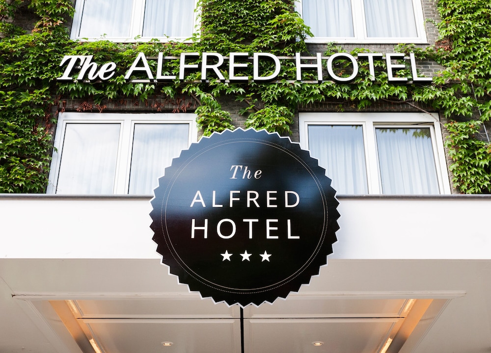 The Alfred Hotel 5/70