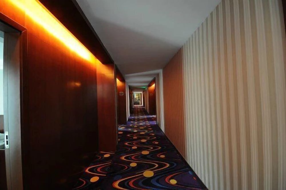 Good East Hotel photo3