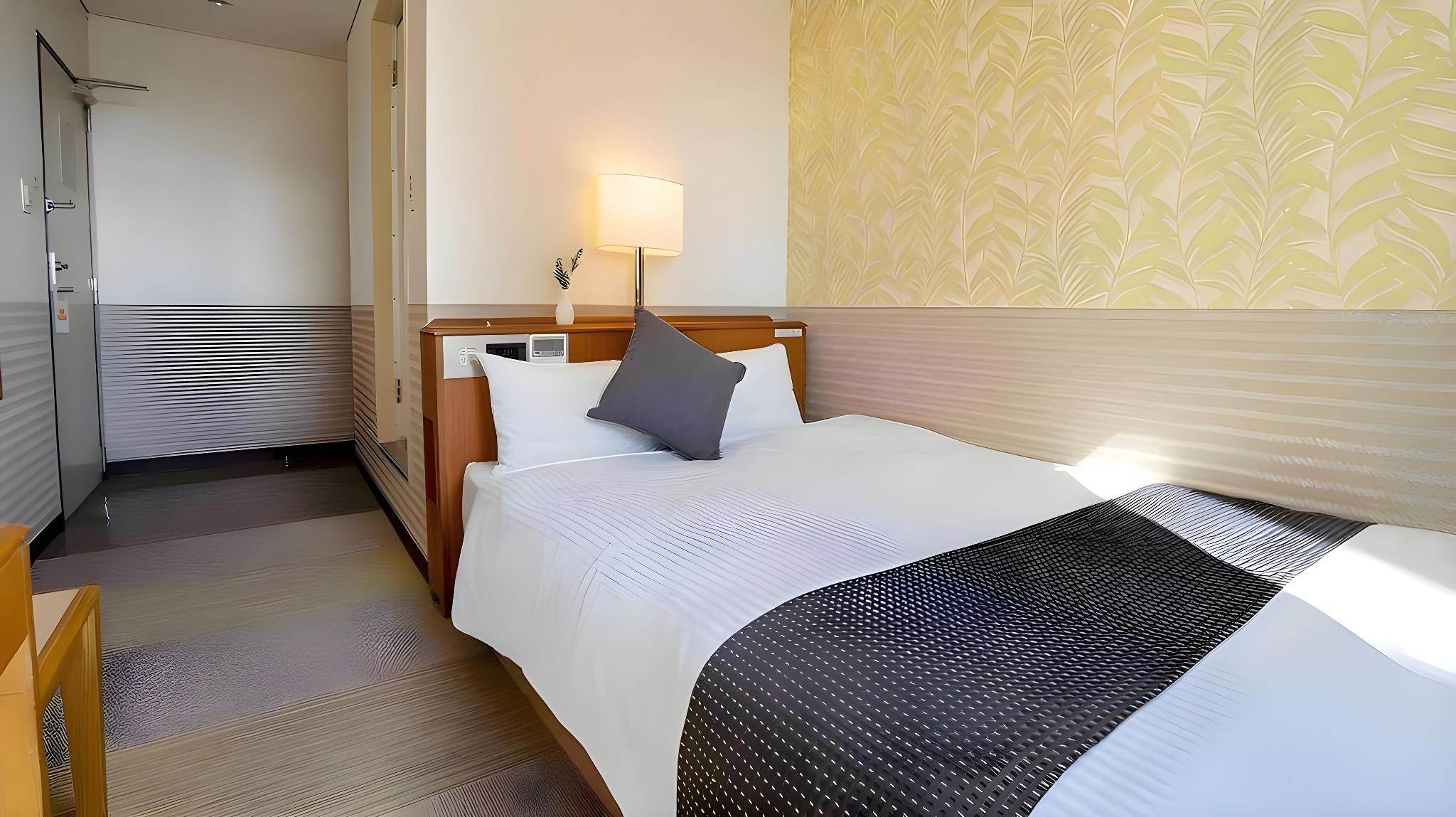Room, Single, Electronic Cigarette Only, Smoking