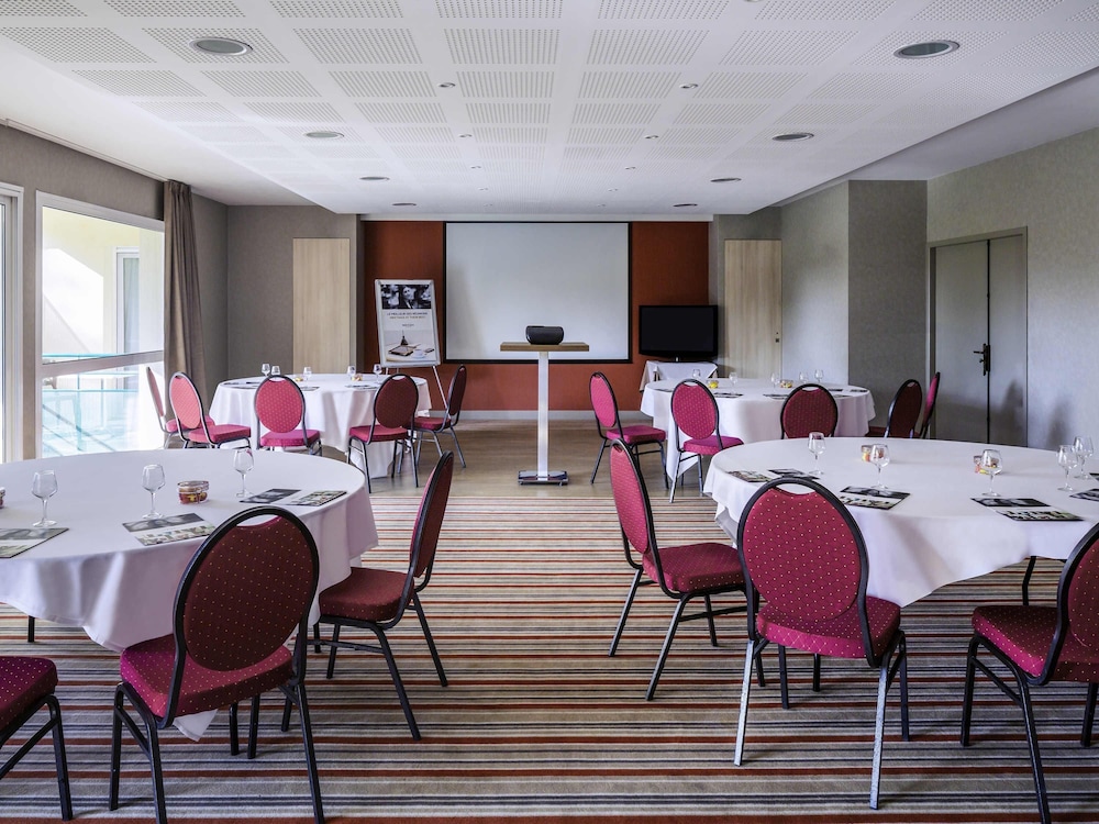 Hotel Mercure Castres L'Occitan 62/67