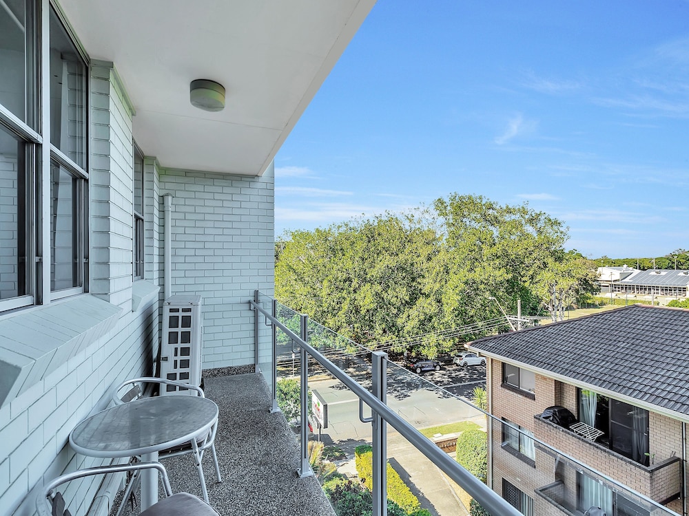Tradewinds Apartments 23/50