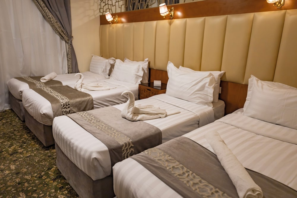 جراند زوار(Grand Zowar Hotel) 9/21
