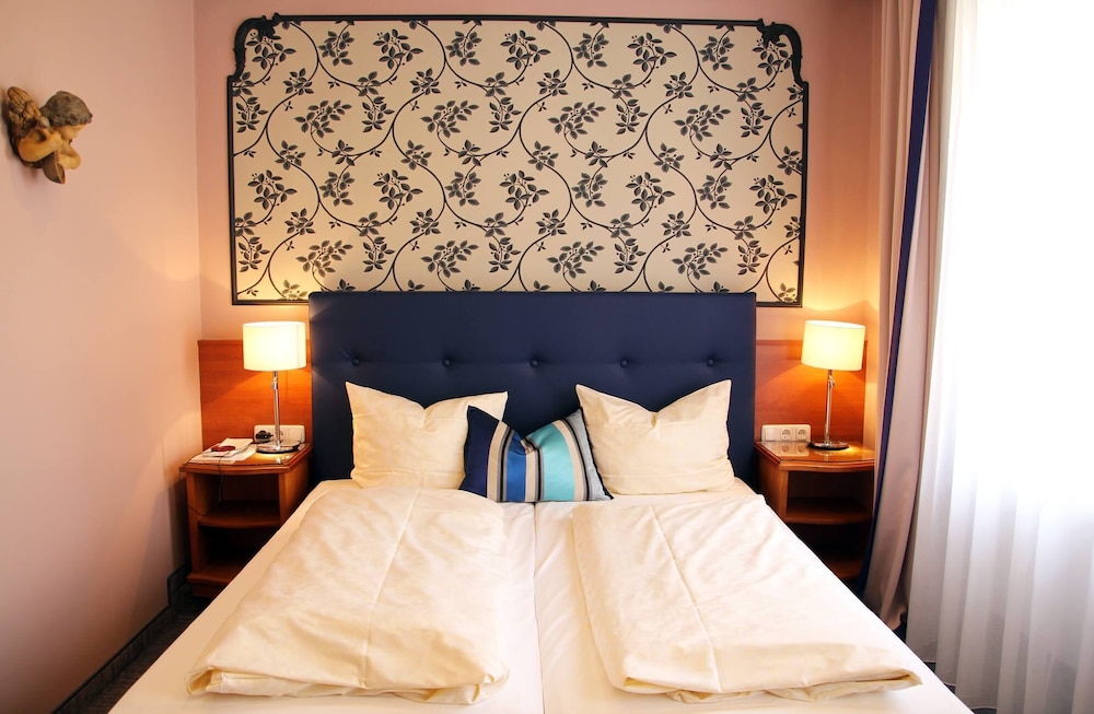 Hotel Goldener Hirsch 22/50