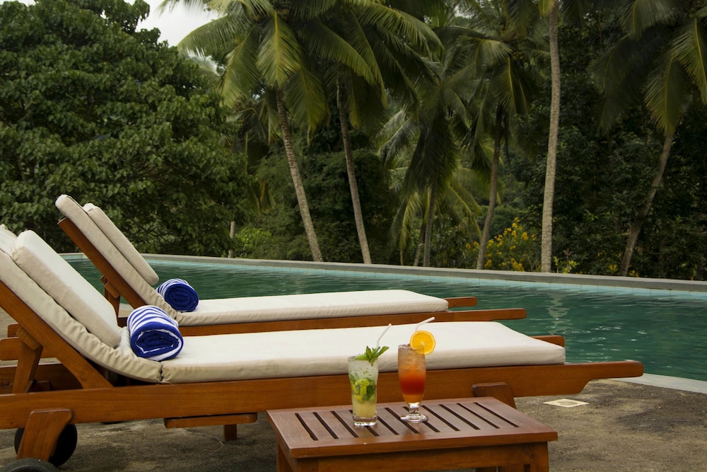 Athulya Villas 13/36