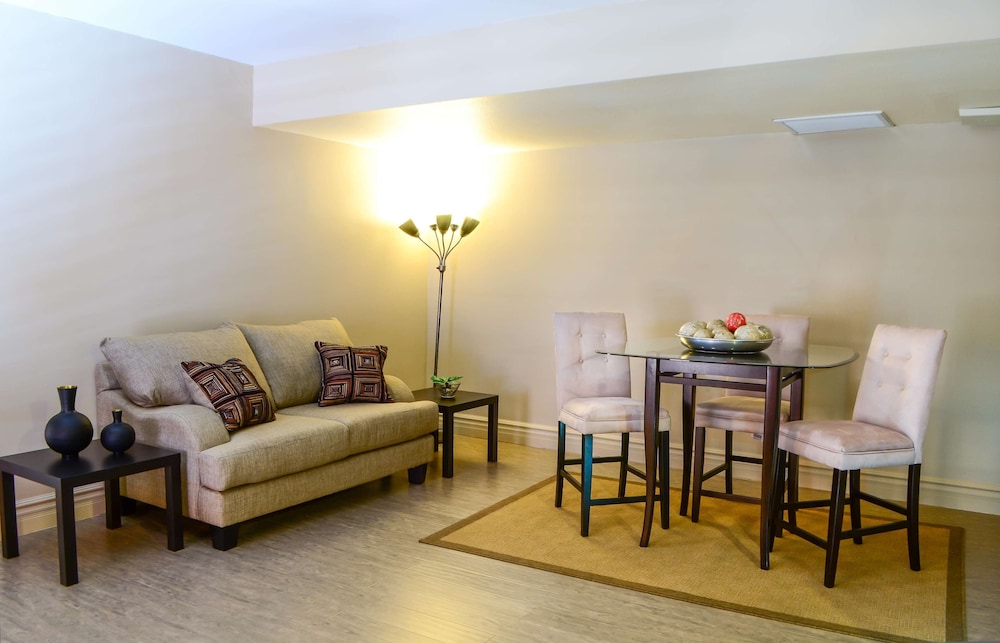 DoubleTree Suites by Hilton Tucson Airport 38/67