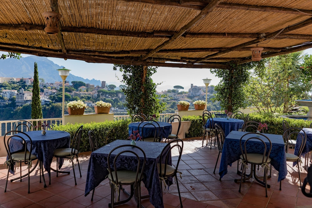 Ravello View 16/31