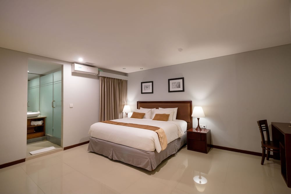 KUTABEX BEACH FRONT HOTEL 15/53