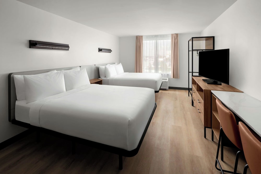 StudioRes by Marriott Fort Myers Airport 8/21