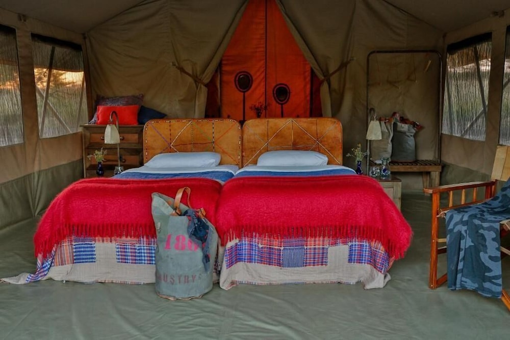 Olengoti Safari Camp 5/31