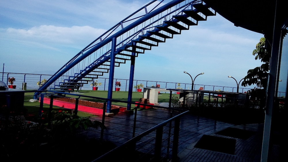 Great Trails Yercaud by GRT Hotels 45/53