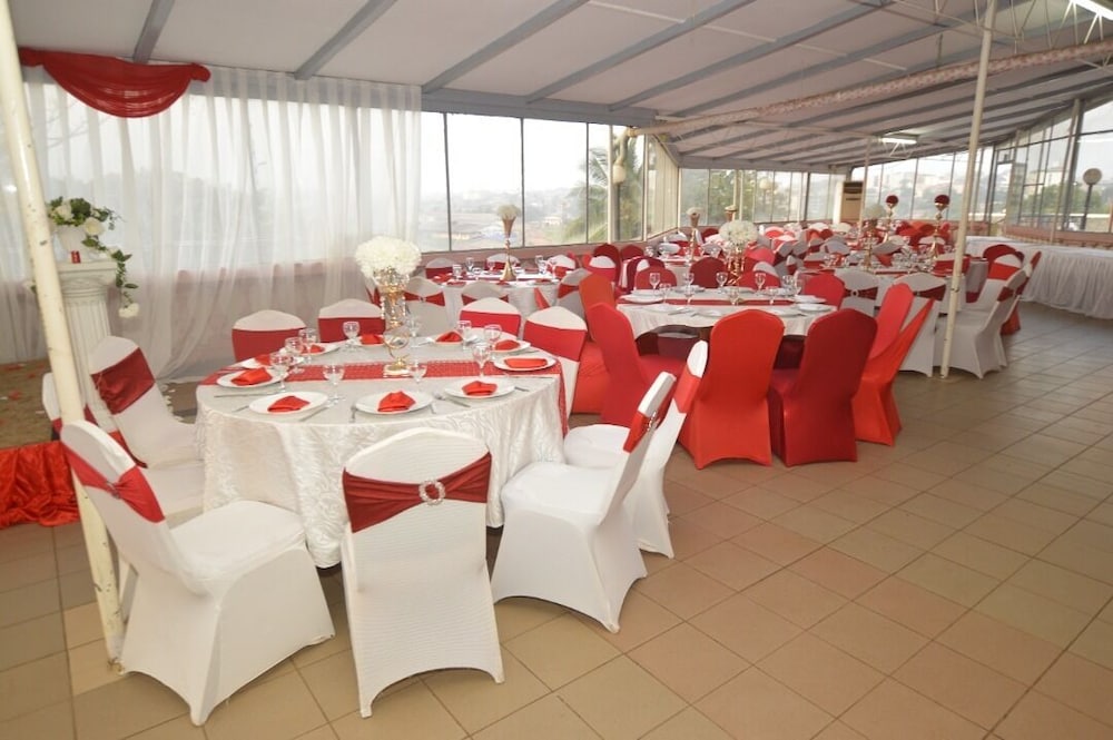 Hotel Jouvence 2000 33/43