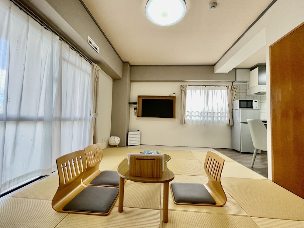 Hotel Tenshi Kan Kumoji 37/57