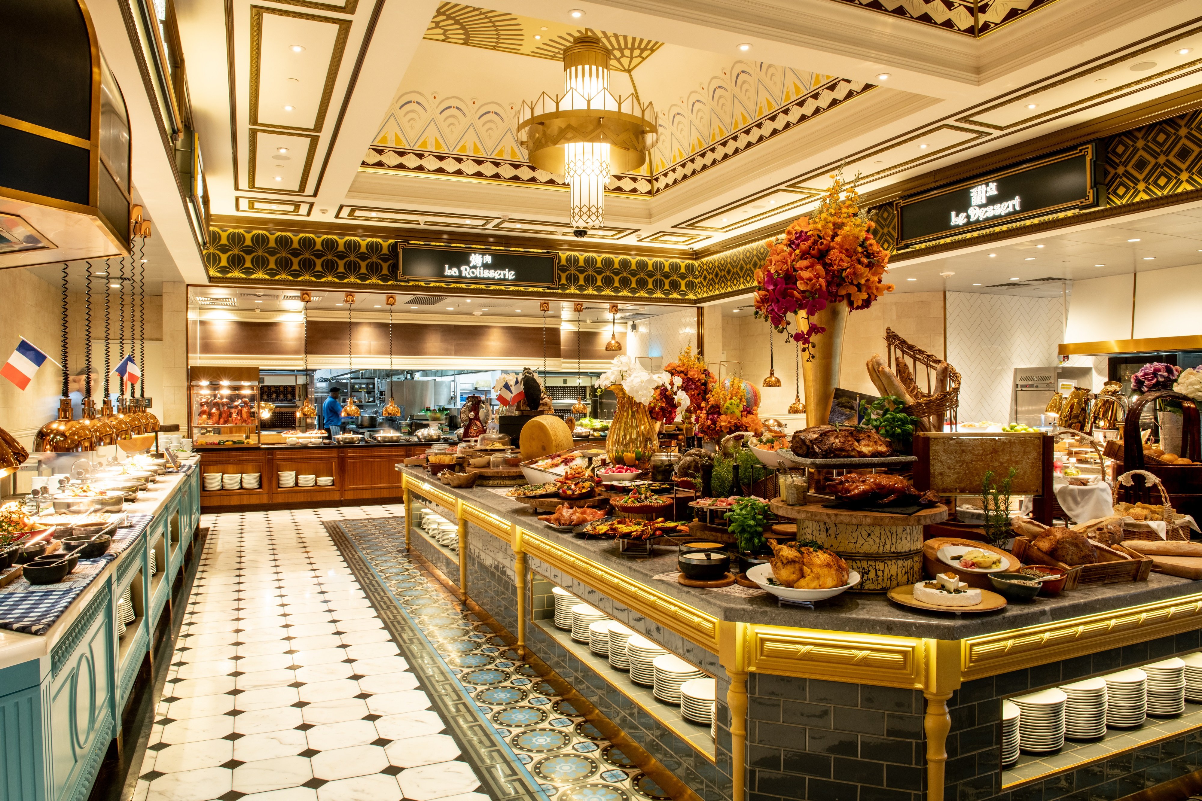 The Parisian Macau 10/50