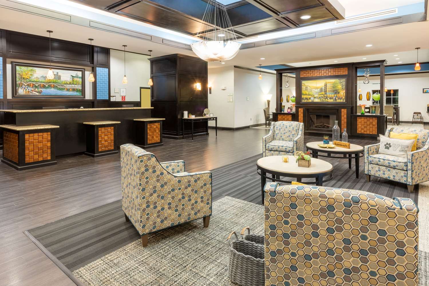 La Quinta Inn and Suites by Wyndham Mt. Pleasant 47/72