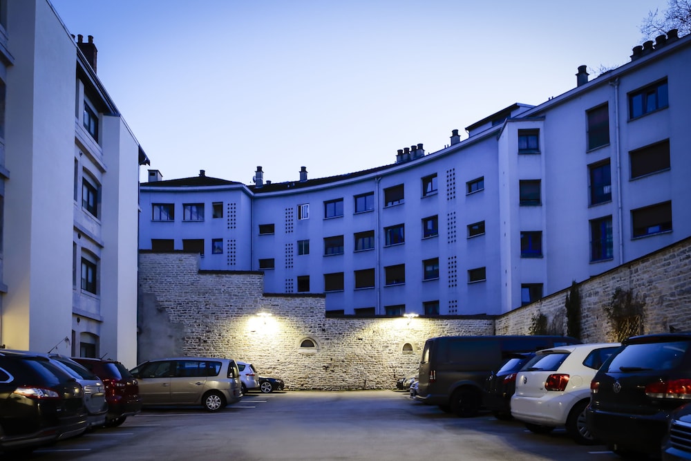 Ibis Besancon Centre Ville 65/71