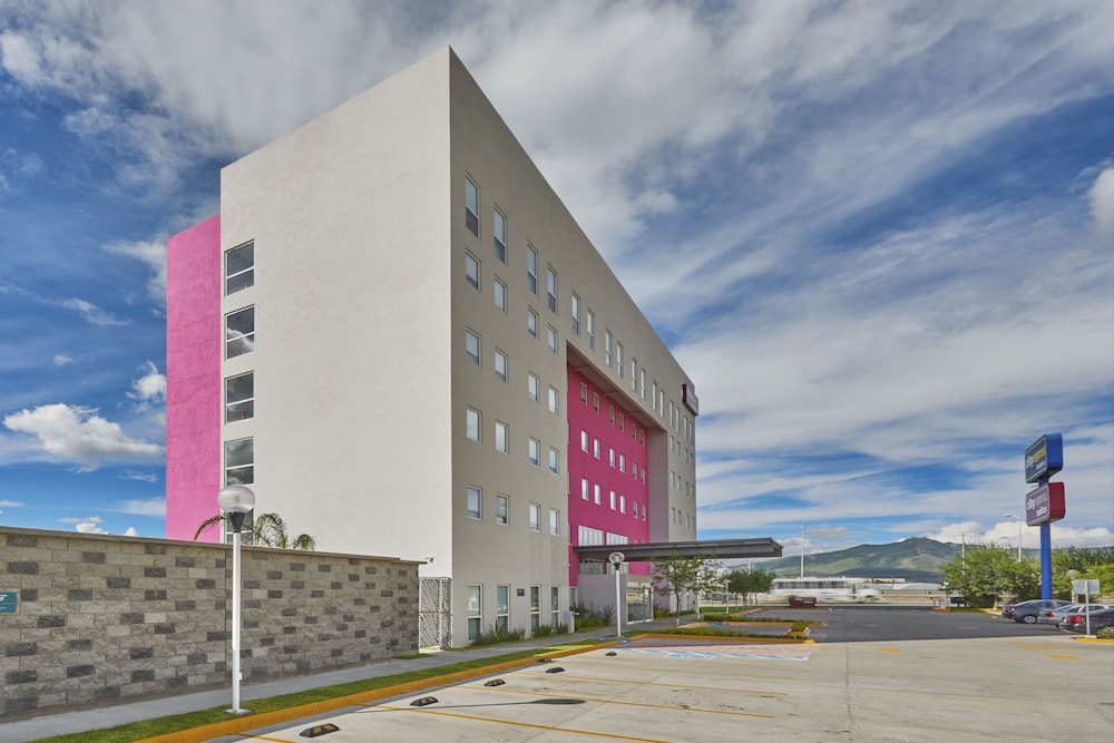 City Express by Marriott Silao Aeropuerto 6/61