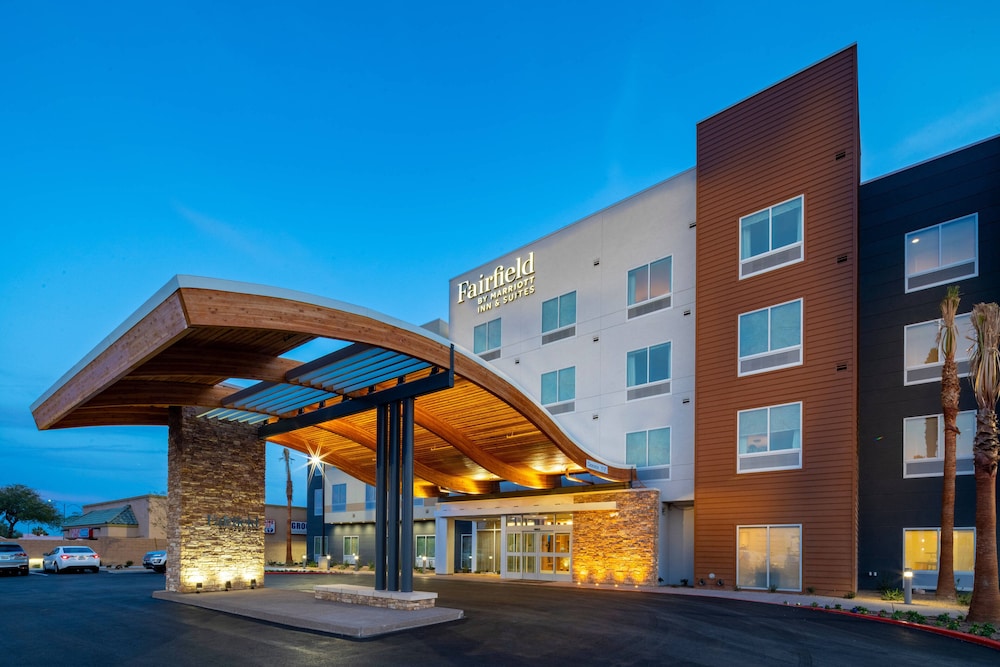 Fairfield Inn and Suites by Marriott Las Vegas Northwest 5/45