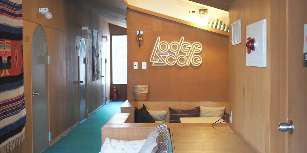 Lodge Scole 9/74