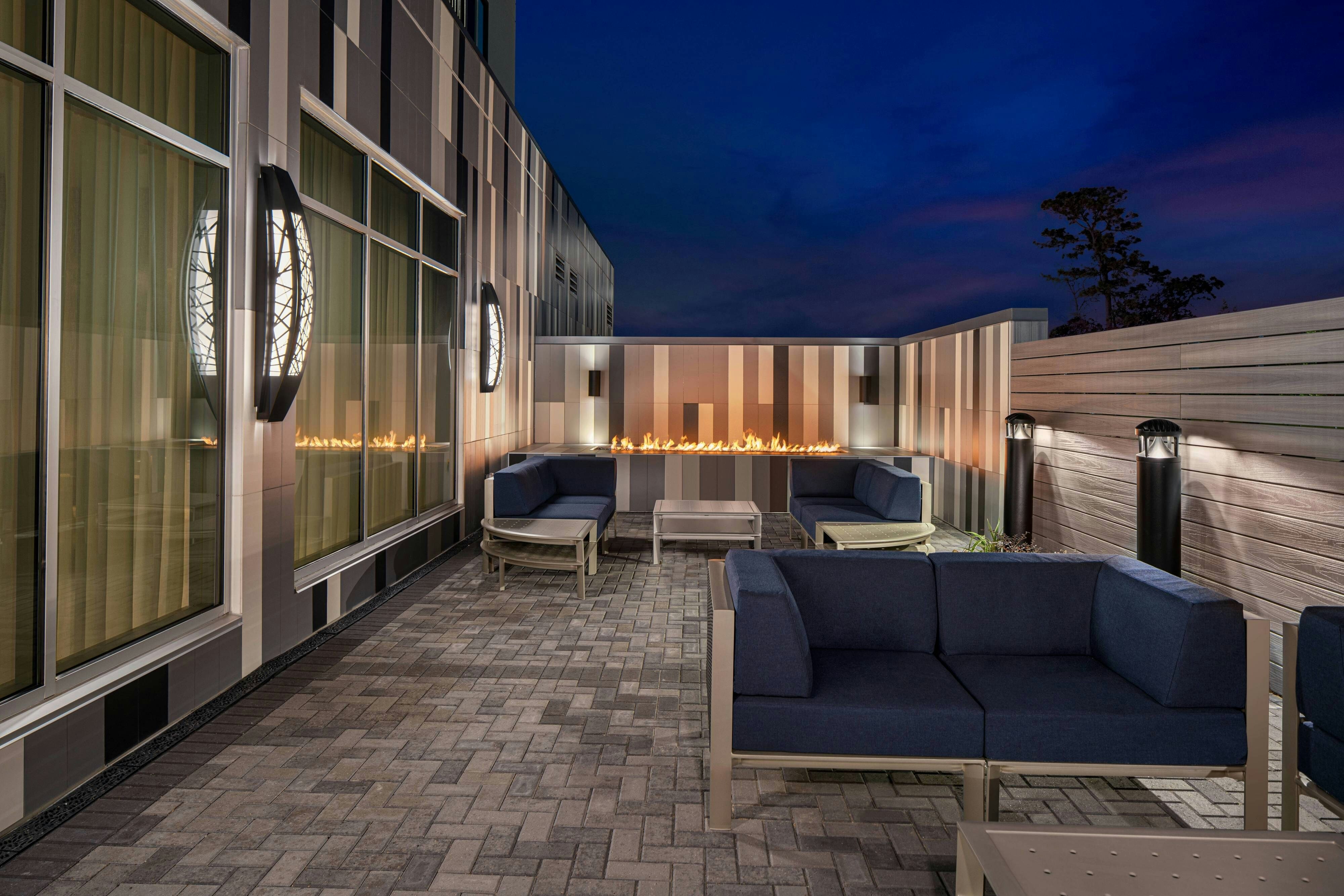 Courtyard by Marriott Houston I-10 West/Memorial 19/42
