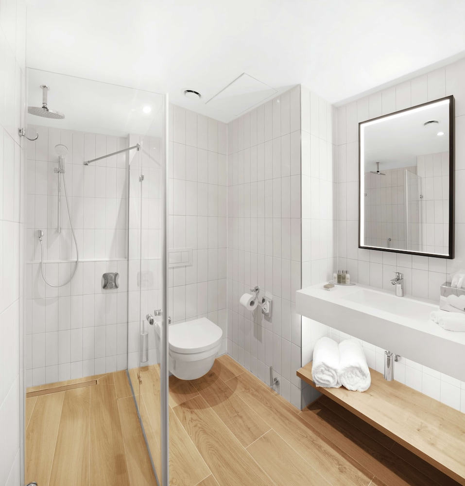 Hilton Garden Inn Bucharest Airport 7/53