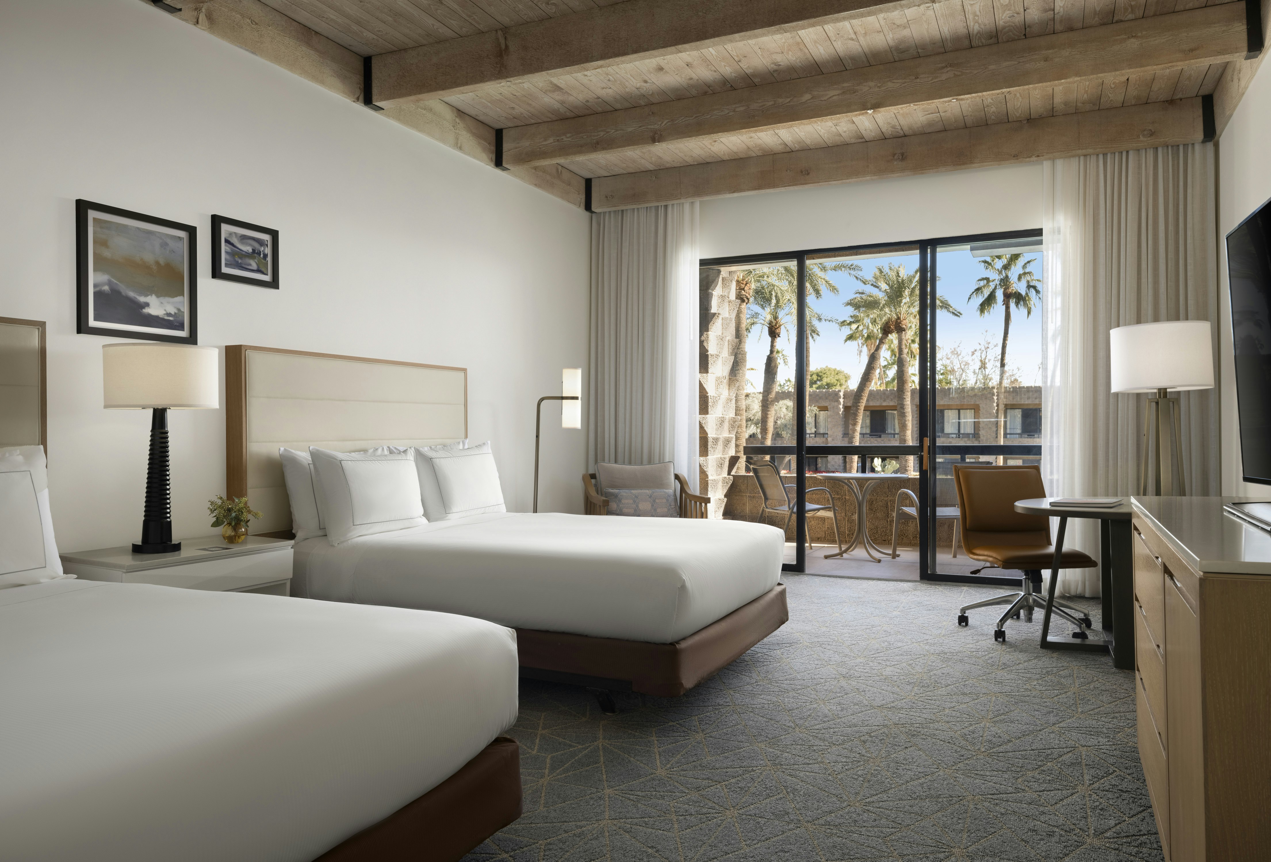 ROOM, 2 QUEEN BEDS, POOL VIEW, BALCONY