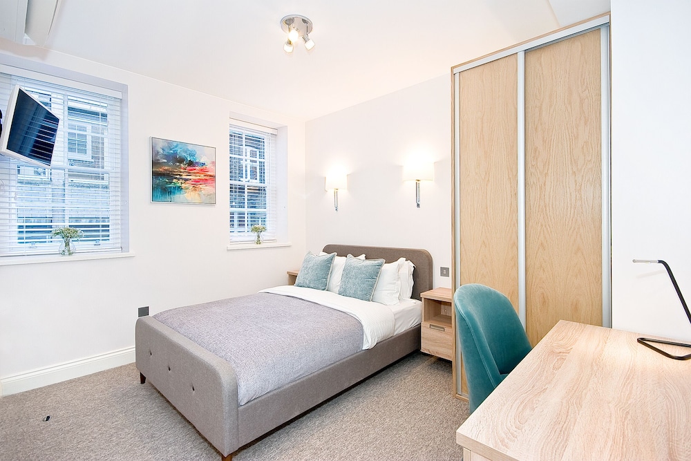 Eldon Chambers London 19/41