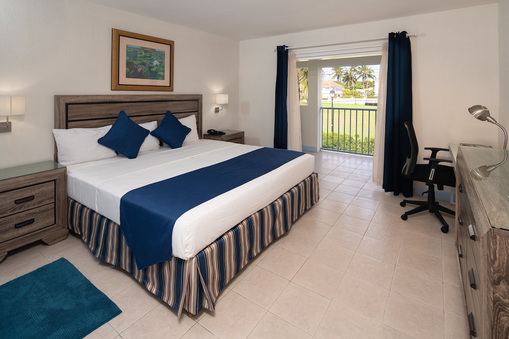 Time Out Hotel Barbados 25/50