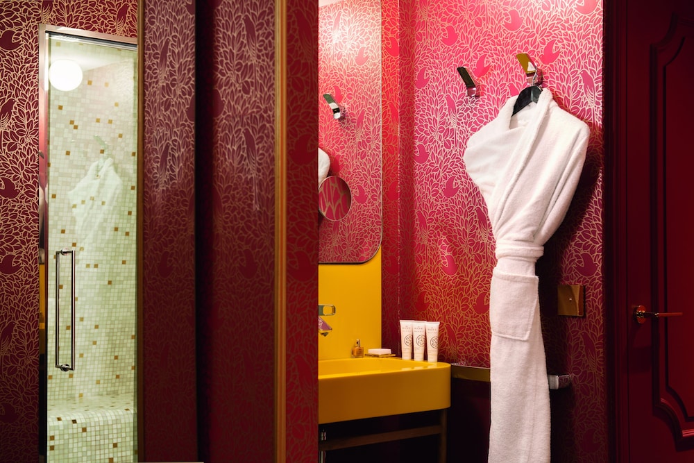 Idol Hotel 47/47