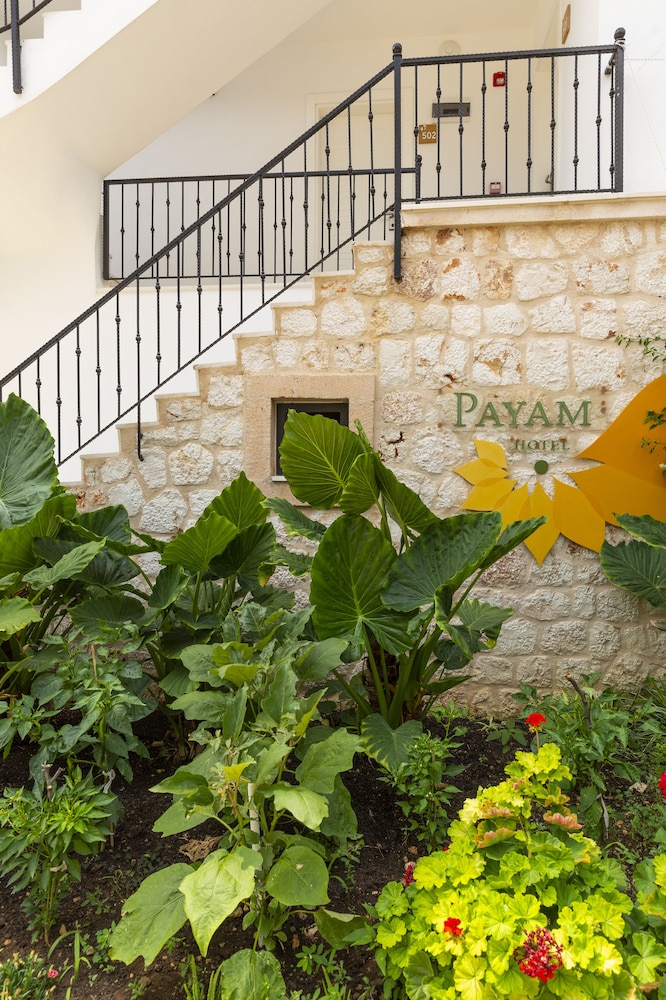 Payam Hotel 45/50