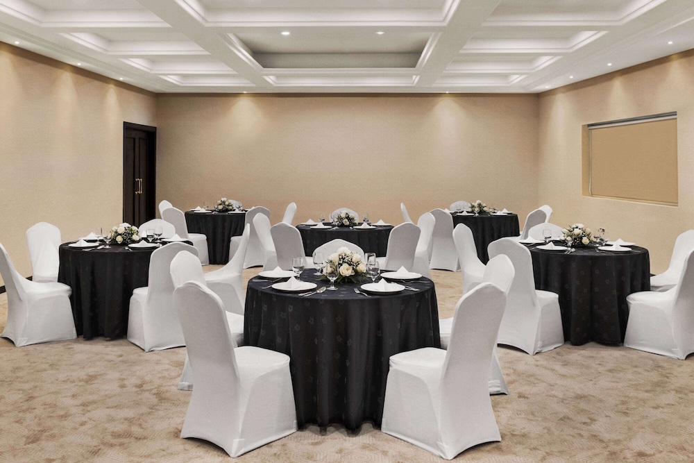 Ramada By Wyndham Deira 29/31