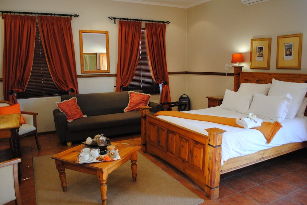 Beaufort Manor Country Lodge 3/40