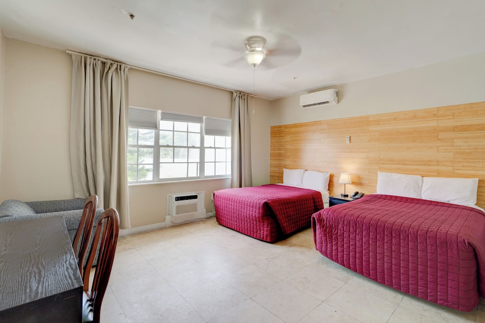 James Hotel 21/59