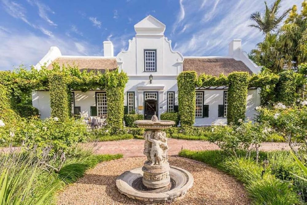 Van Der Stel Manor 36/50