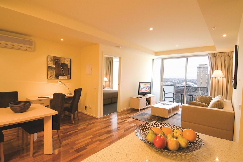 Oaks Melbourne on Lonsdale Suites, Melbourne City Centre, Melbourne 38/71
