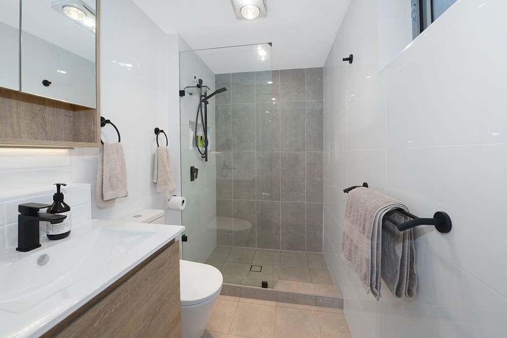 Tiarri Terrigal 43/50