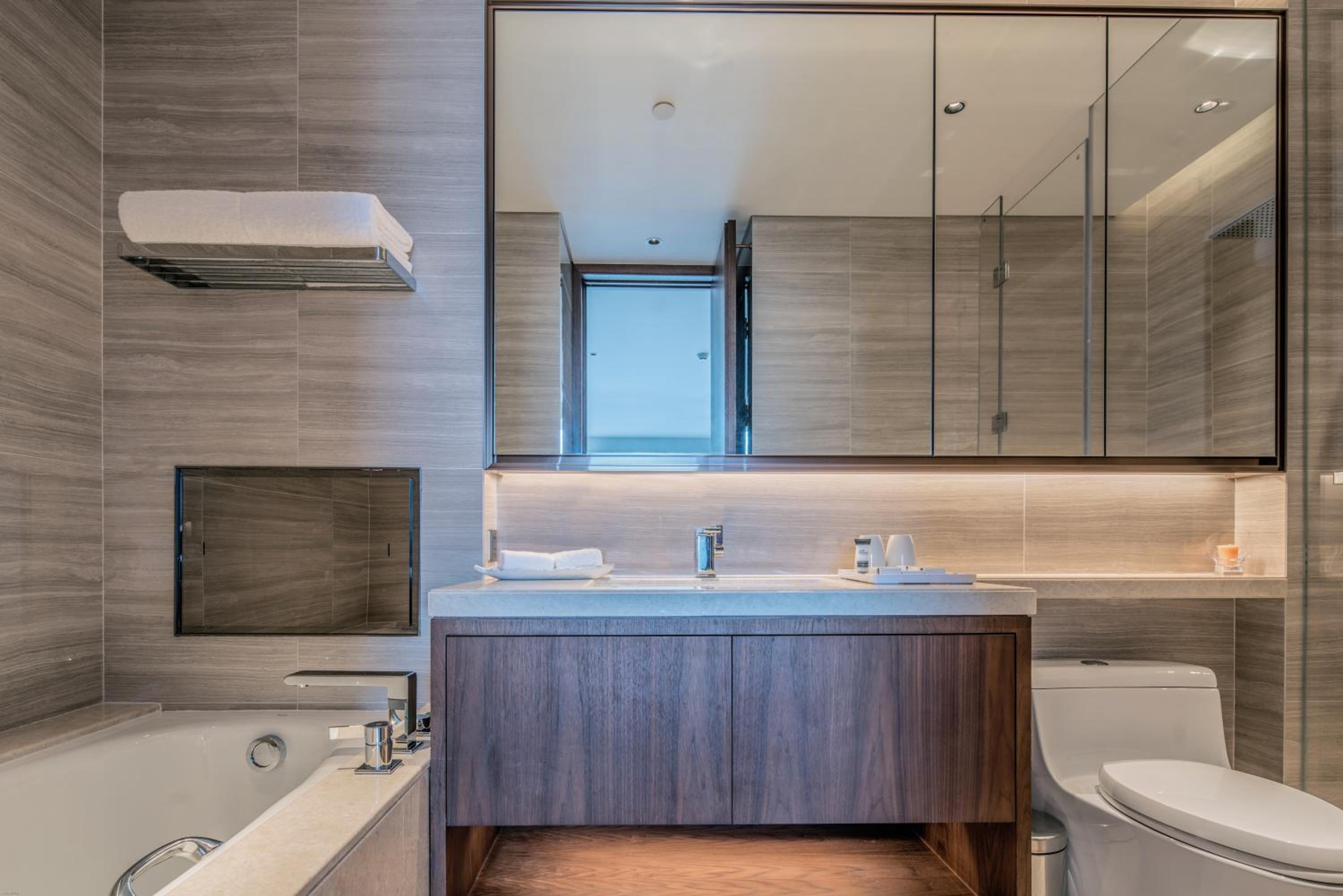 Oakwood Residence Damei Beijing 77/78
