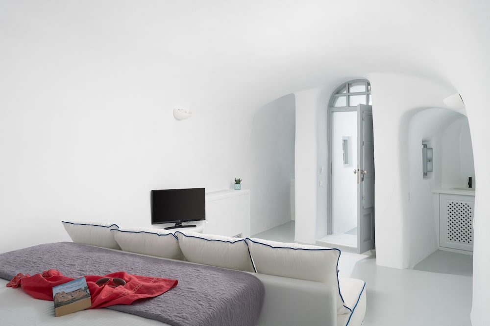 Oia Spirit Boutique Residences 23/50