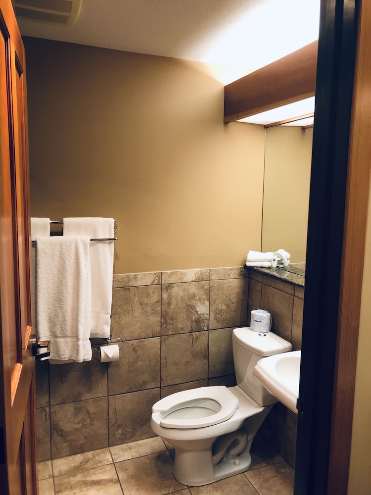Heathman Lodge 12/48