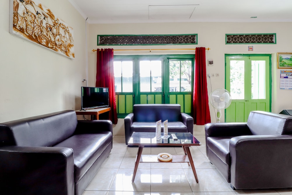 Bahagia Sederhana Home Stay - Hostel by ZUZU 37/50