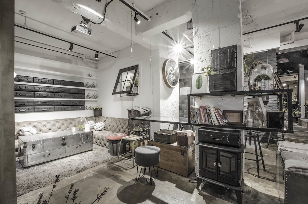 Mmmio Ii Design Residence 18/35