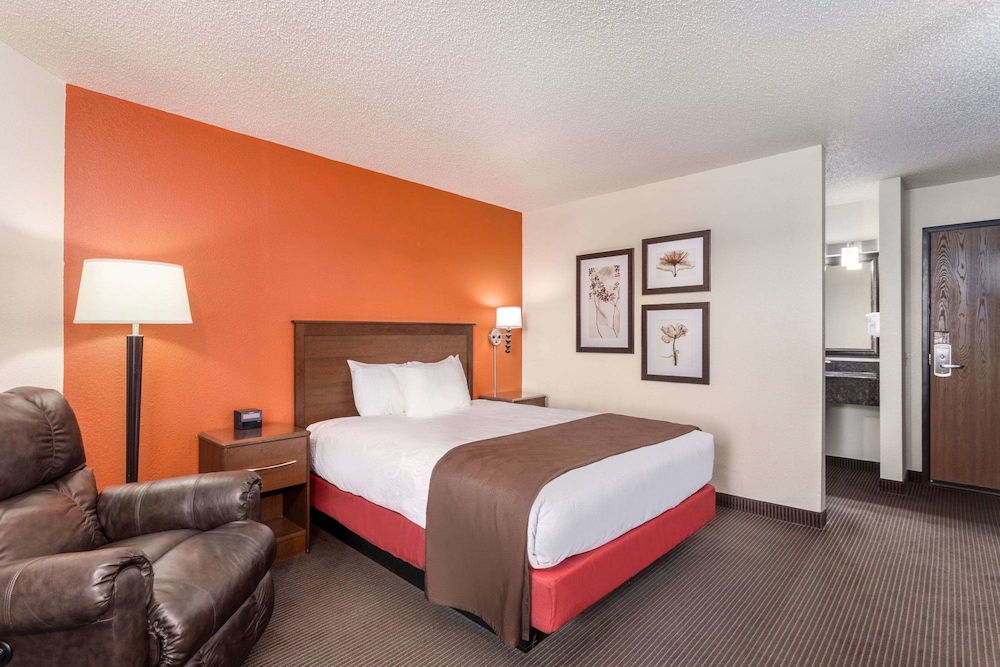 Americinn By Wyndham Monroe 13/61