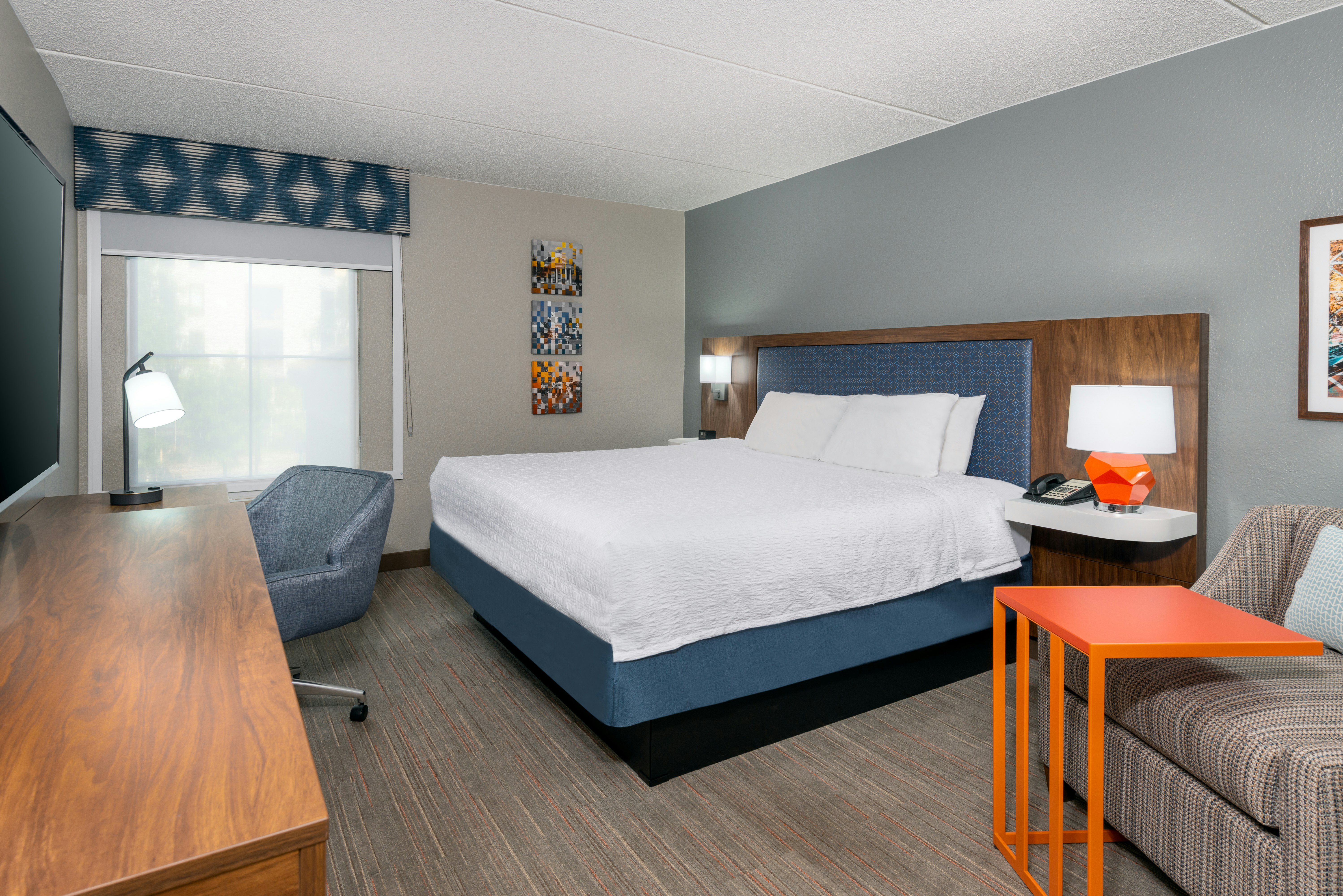 ROOM, KING BED, ACCESSIBLE
