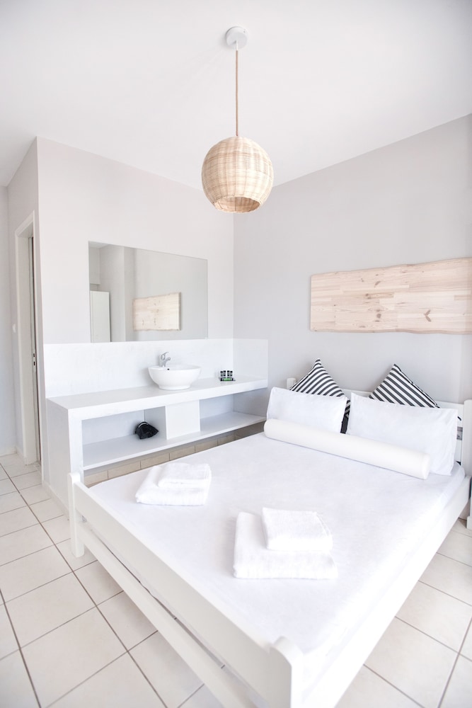 Akra Morea Hotel and Residences 34/48