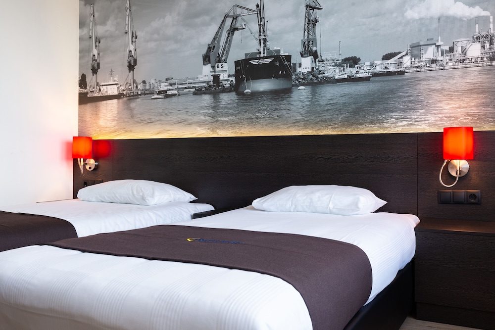 BASTION HOTEL ROTTERDAM ALEXANDER 15/40