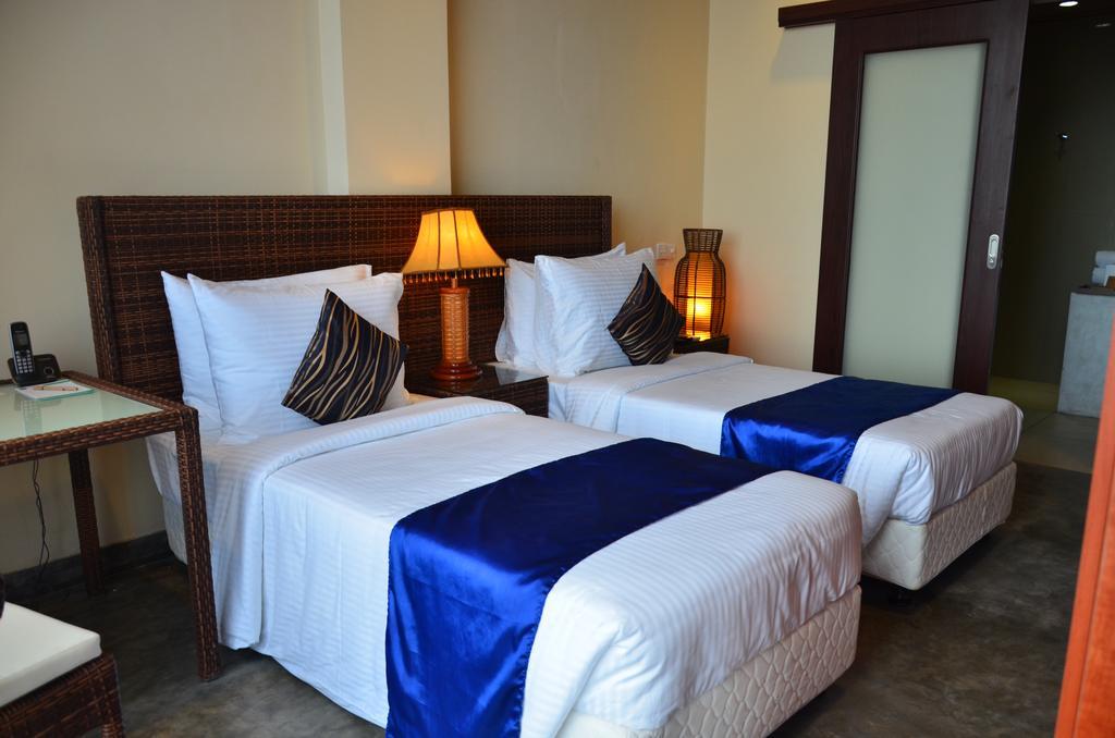 Room at Lavanga Resort & Spa, HIKKADUWA